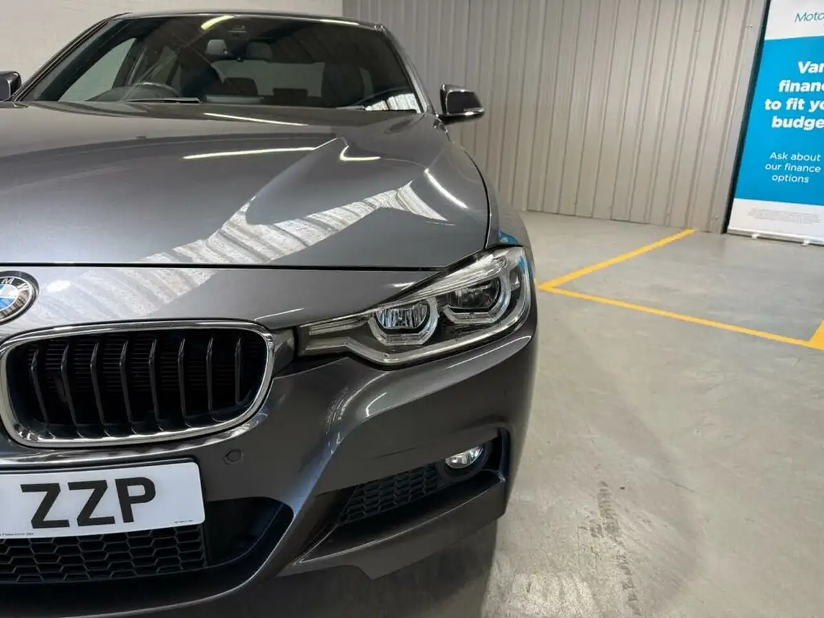2017-bmw-3-series-30td-335d-xdrive-m-sport-saloon-4d-big-8