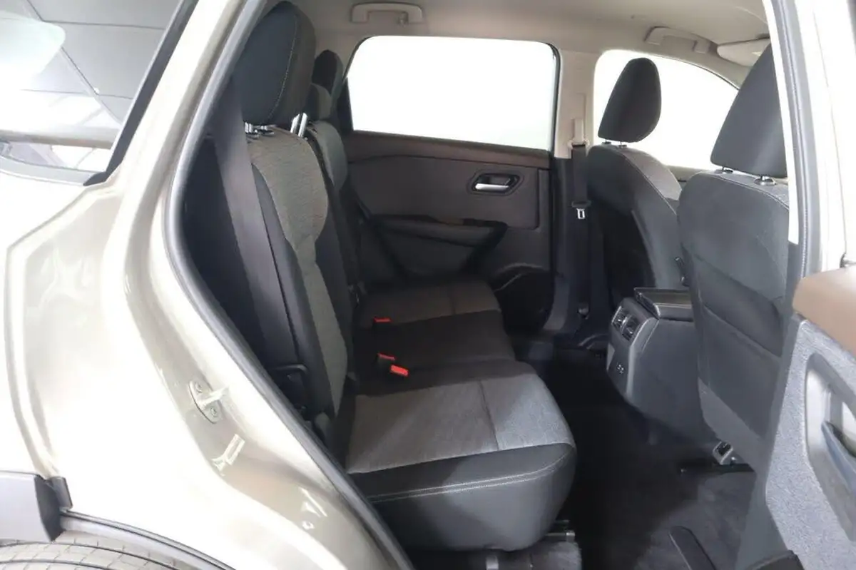 2023-nissan-x-trail-15-e-power-n-connecta-213ps-e-4orce-big-14