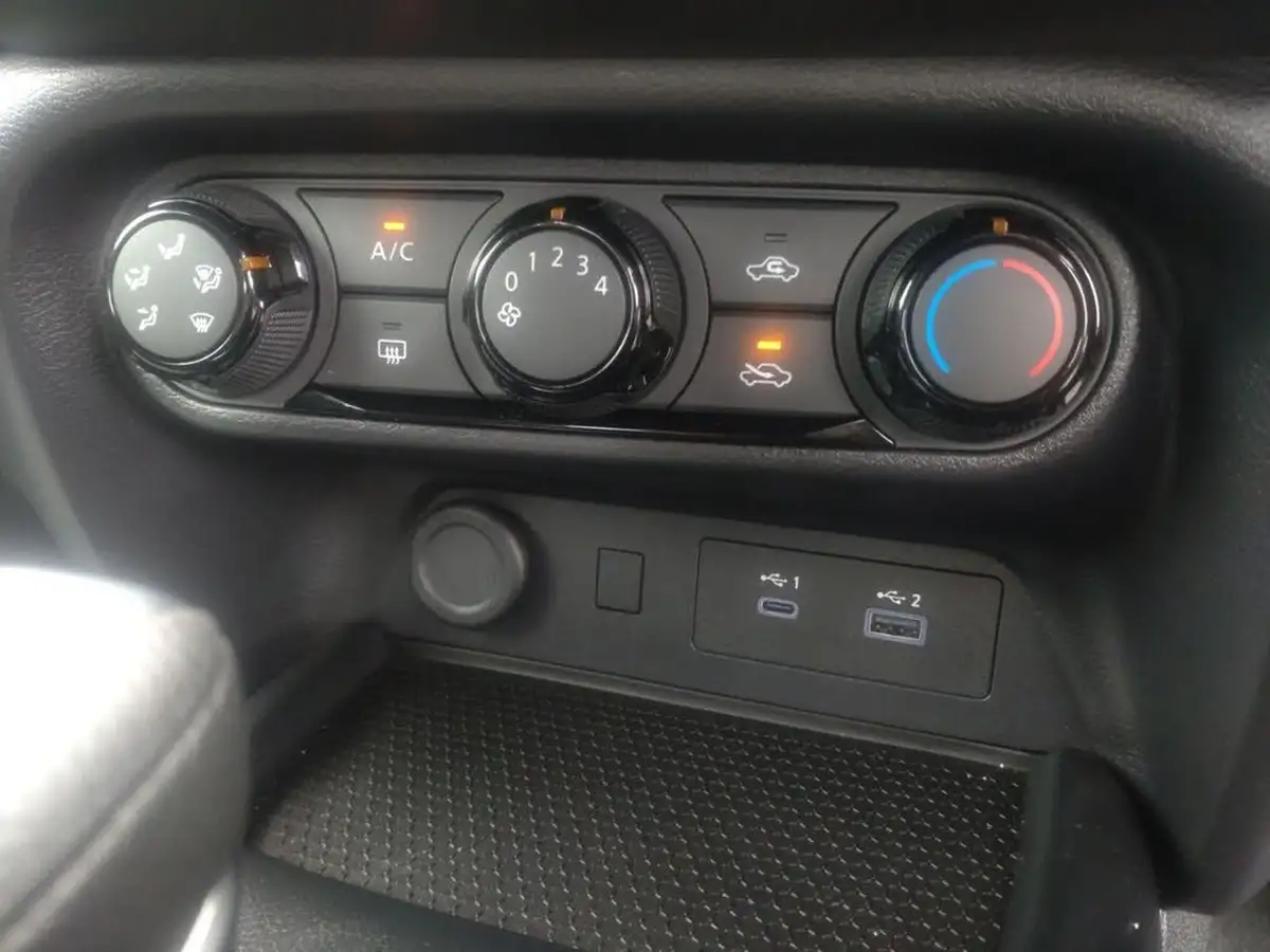 2024-nissan-juke-10-dig-t-acenta-premium-dct-big-16
