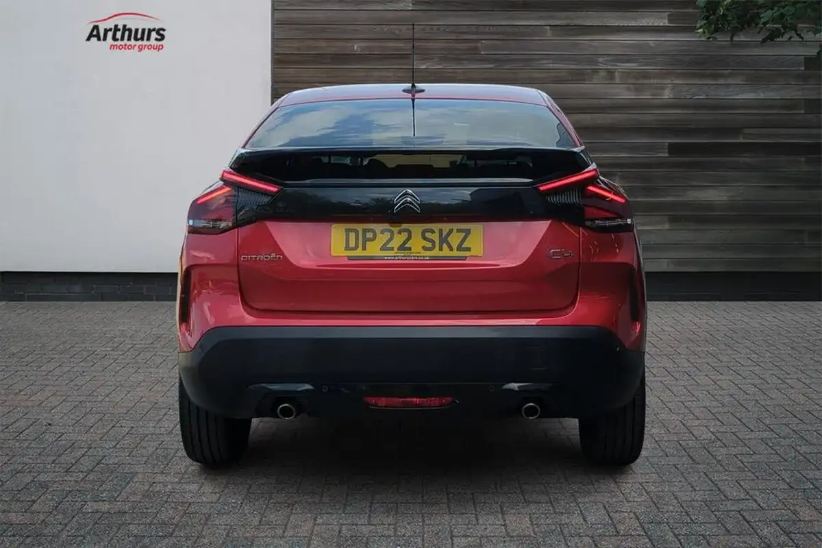 2022-citroen-c4-12-puretech-shine-130ps-big-3
