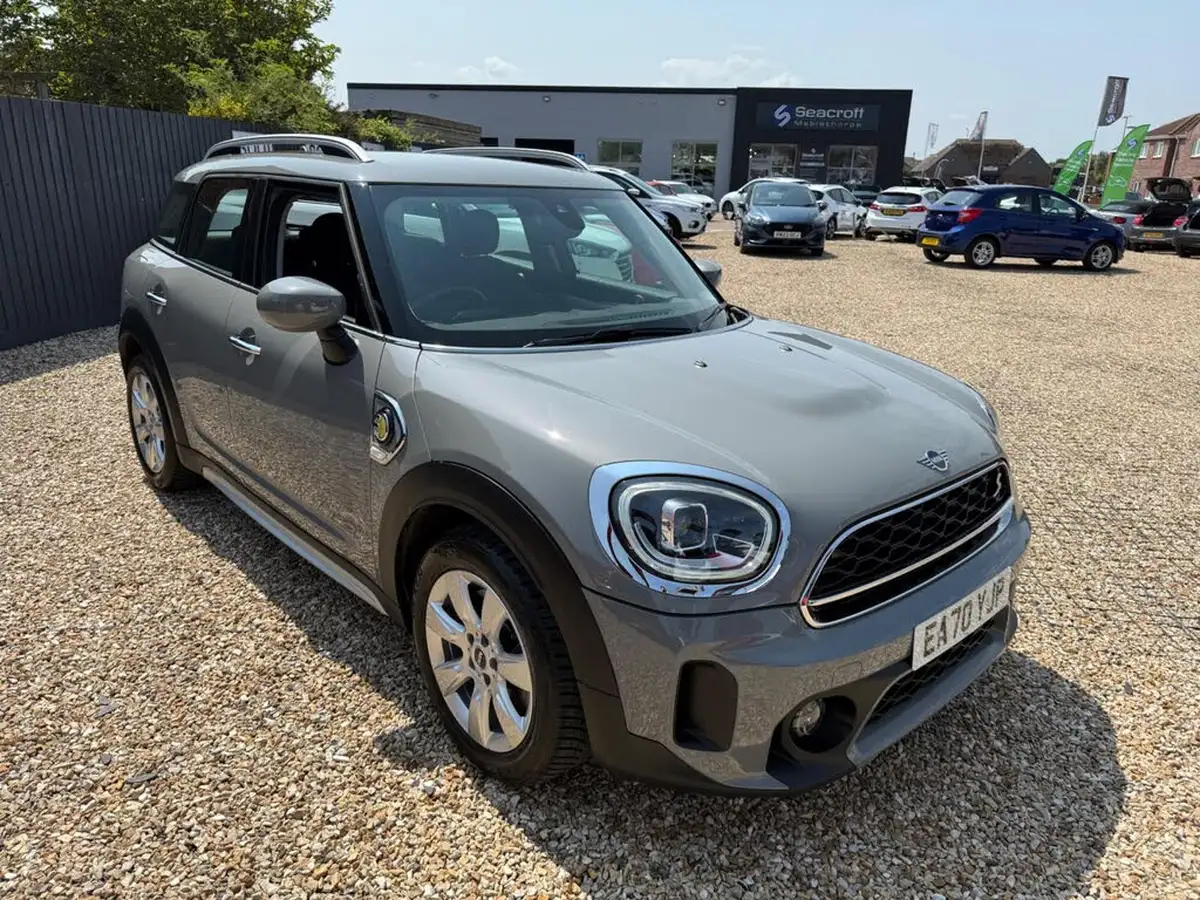 2021-mini-countryman-15-cooper-s-e-phev-classic-big-5