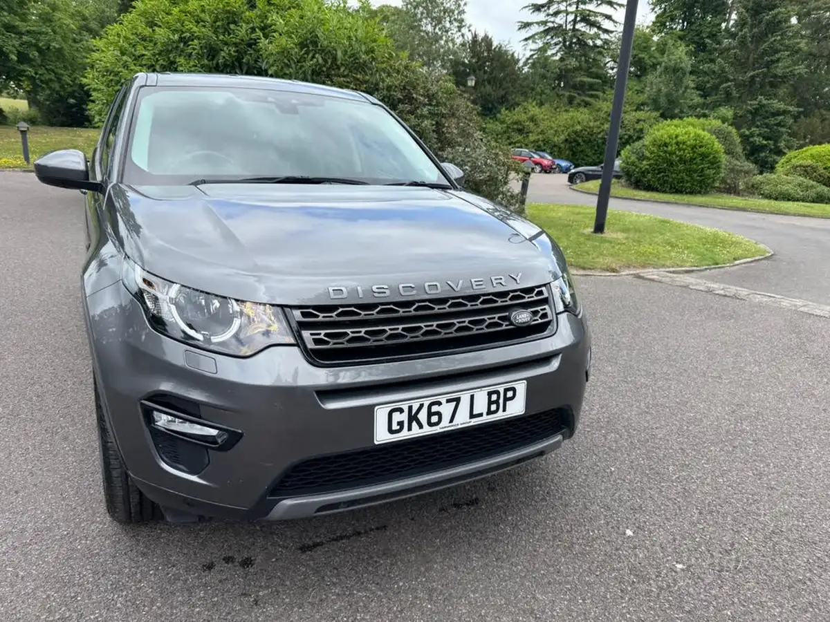 2017-land-rover-discovery-sport-20td4-se-tech-182ps-suv-big-11