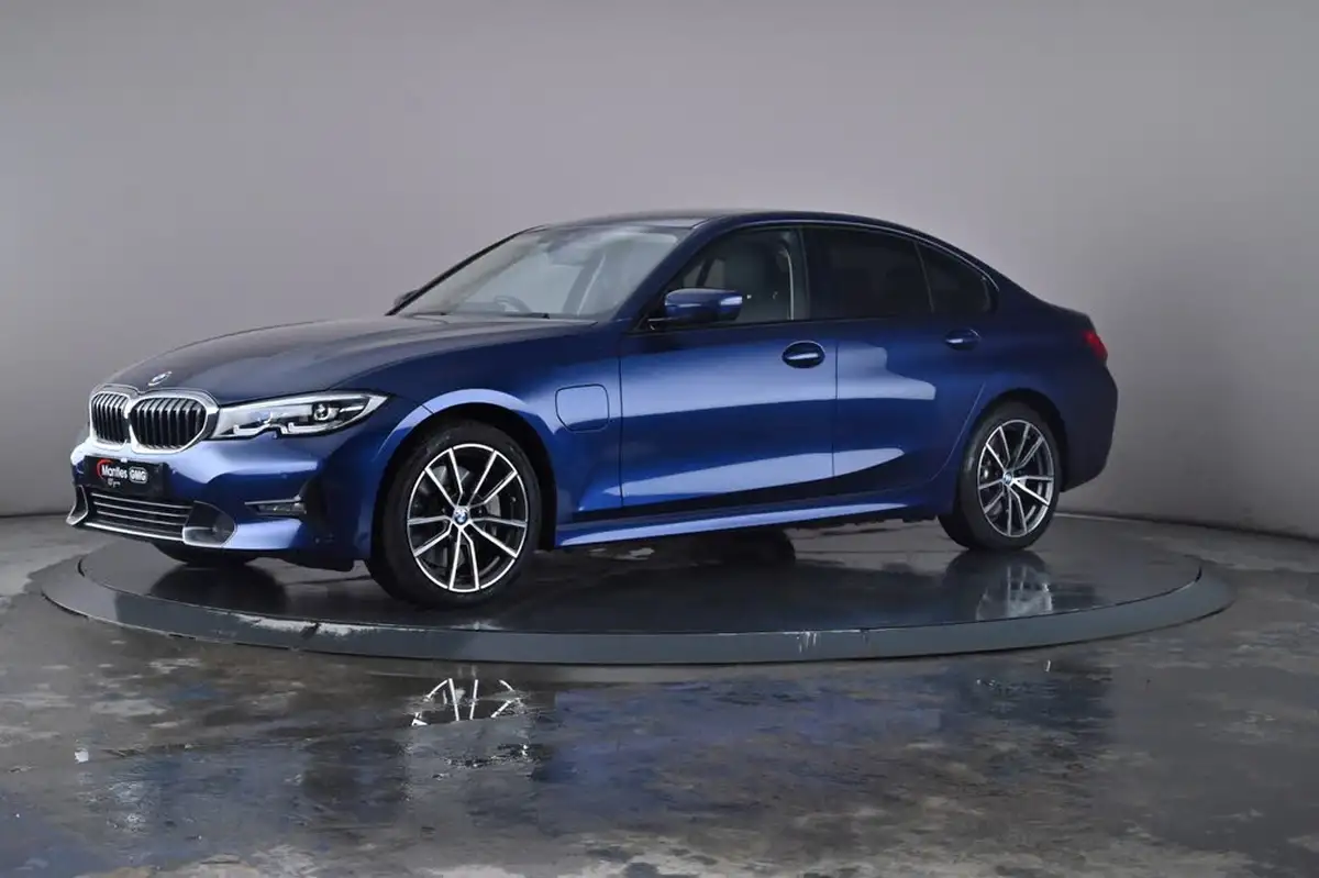 2020-bmw-3-series-20-330e-sport-pro-saloon-4d-big-10