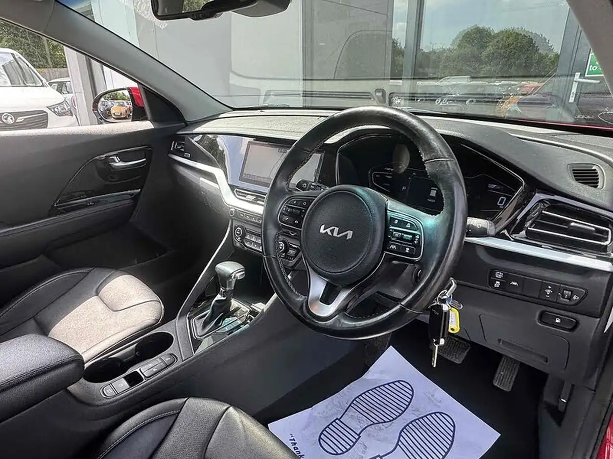 2022-kia-niro-16-gdi-3-156kwh-big-21