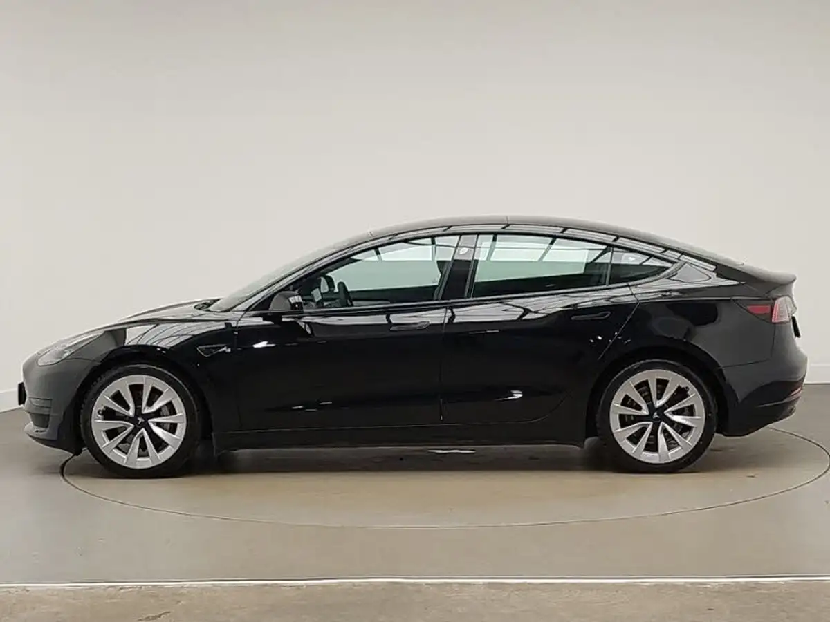 2021-tesla-model-3-e-standard-plus-big-3