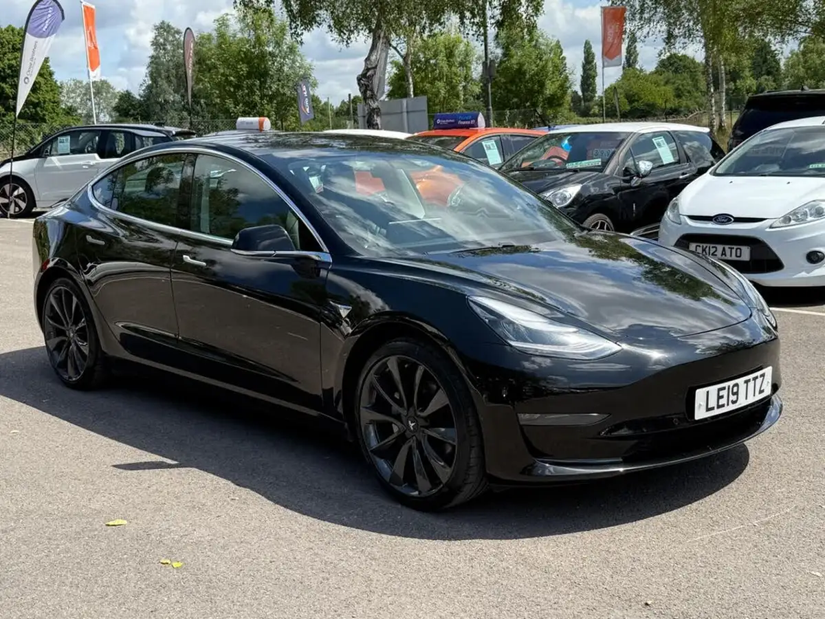 2019-tesla-model-3-e-standard-plus-big-39