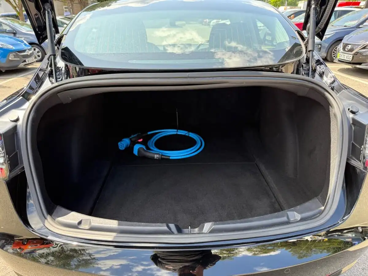 2019-tesla-model-3-e-standard-plus-big-15