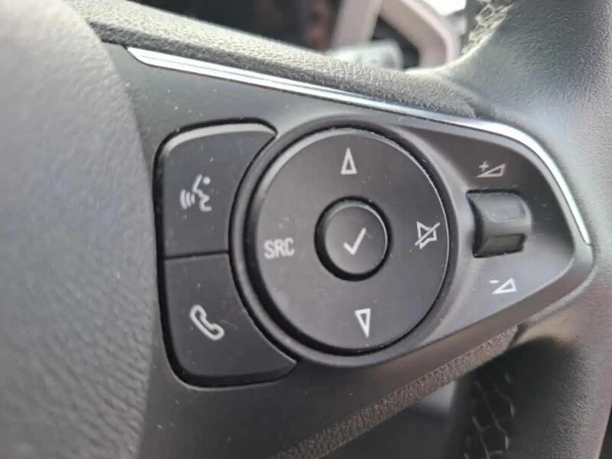 2022-vauxhall-mokka-12-design-130ps-big-14