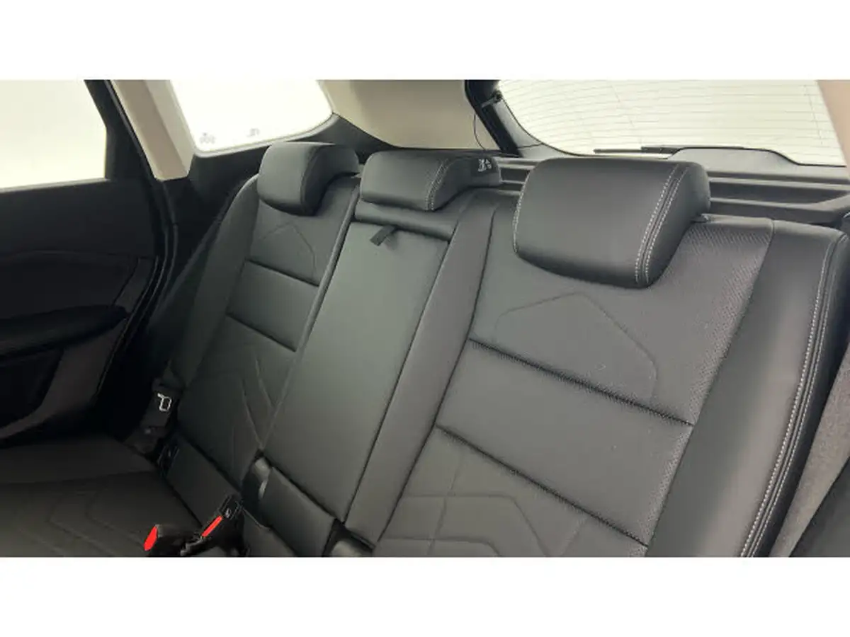 2024-bmw-x1-15-xdrive30e-xline-big-11