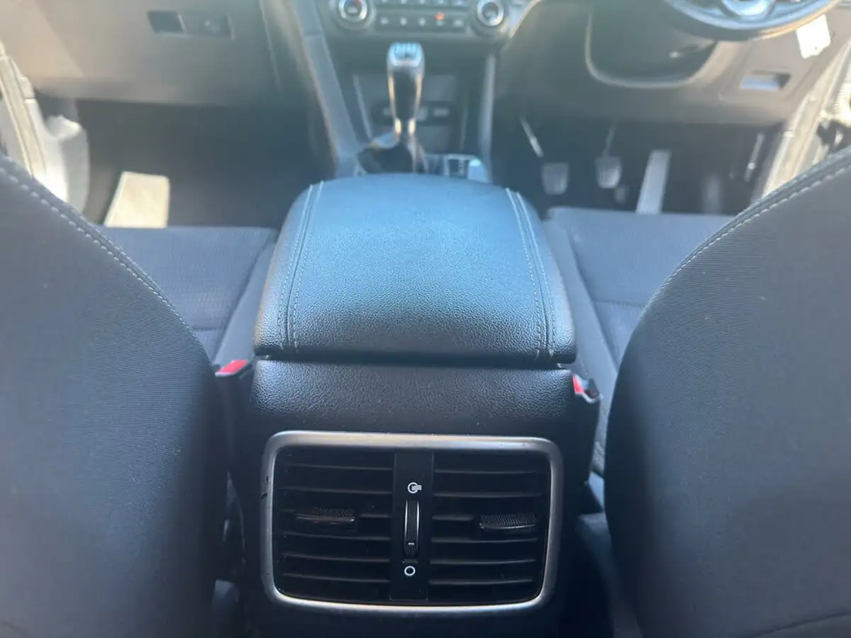 2017-kia-sportage-16-gdi-2-big-47