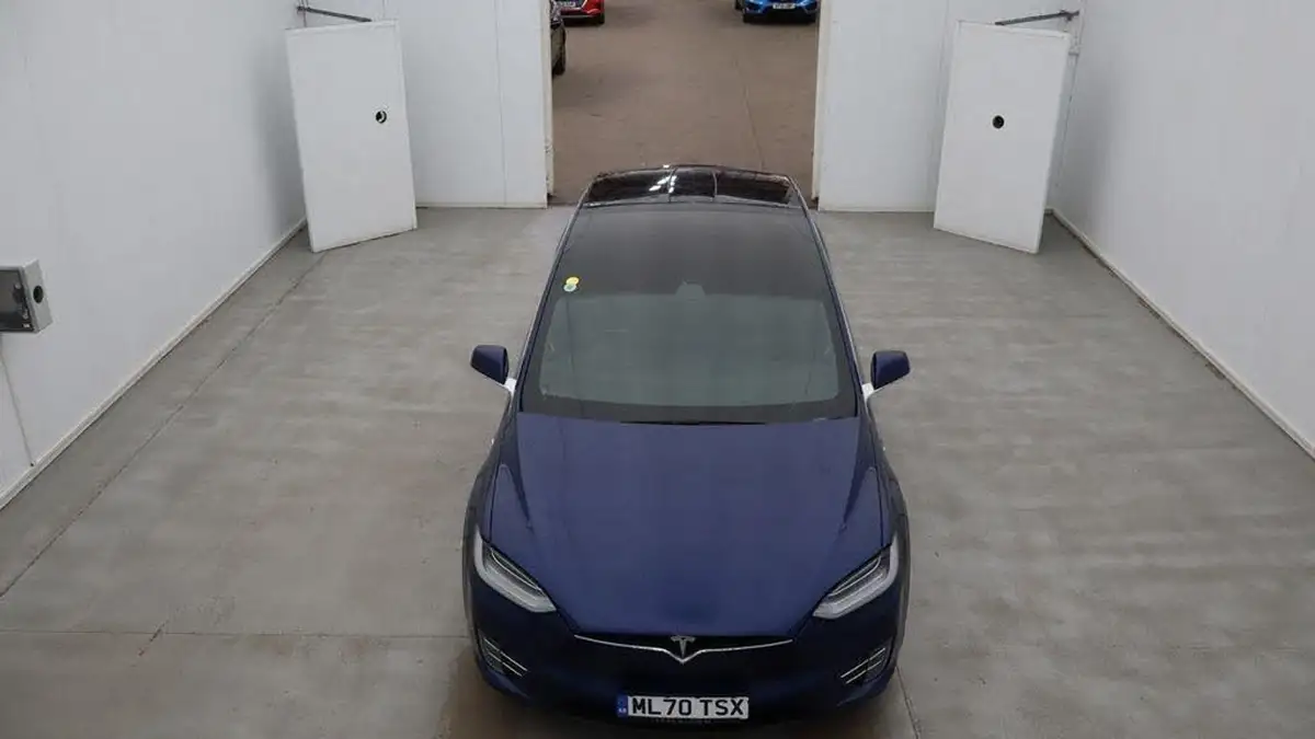 2020-tesla-model-x-e-long-range-big-1