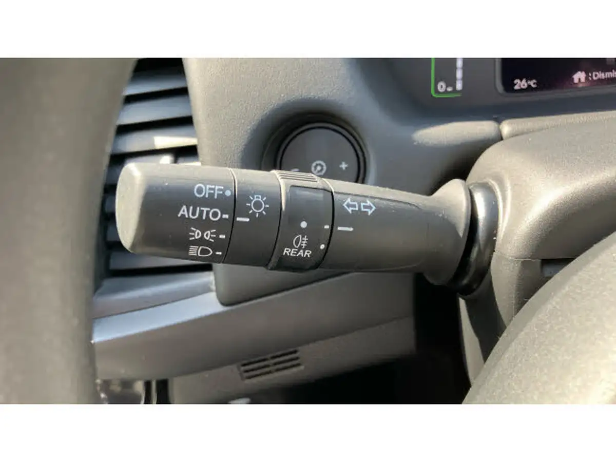 2023-honda-jazz-15-i-mmd-sr-big-23