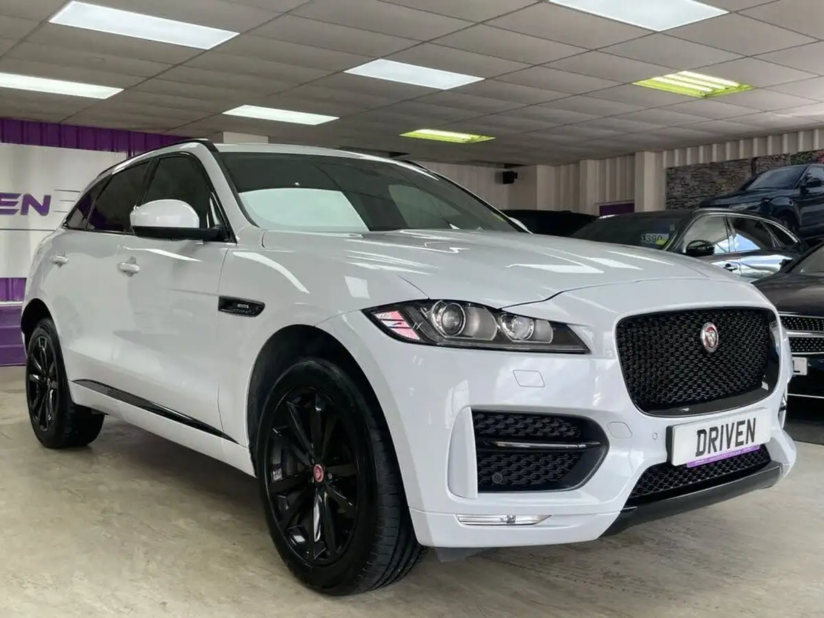 2019-jaguar-f-pace-20-i4d-r-sport-180ps-awd-ss-auto-big-5