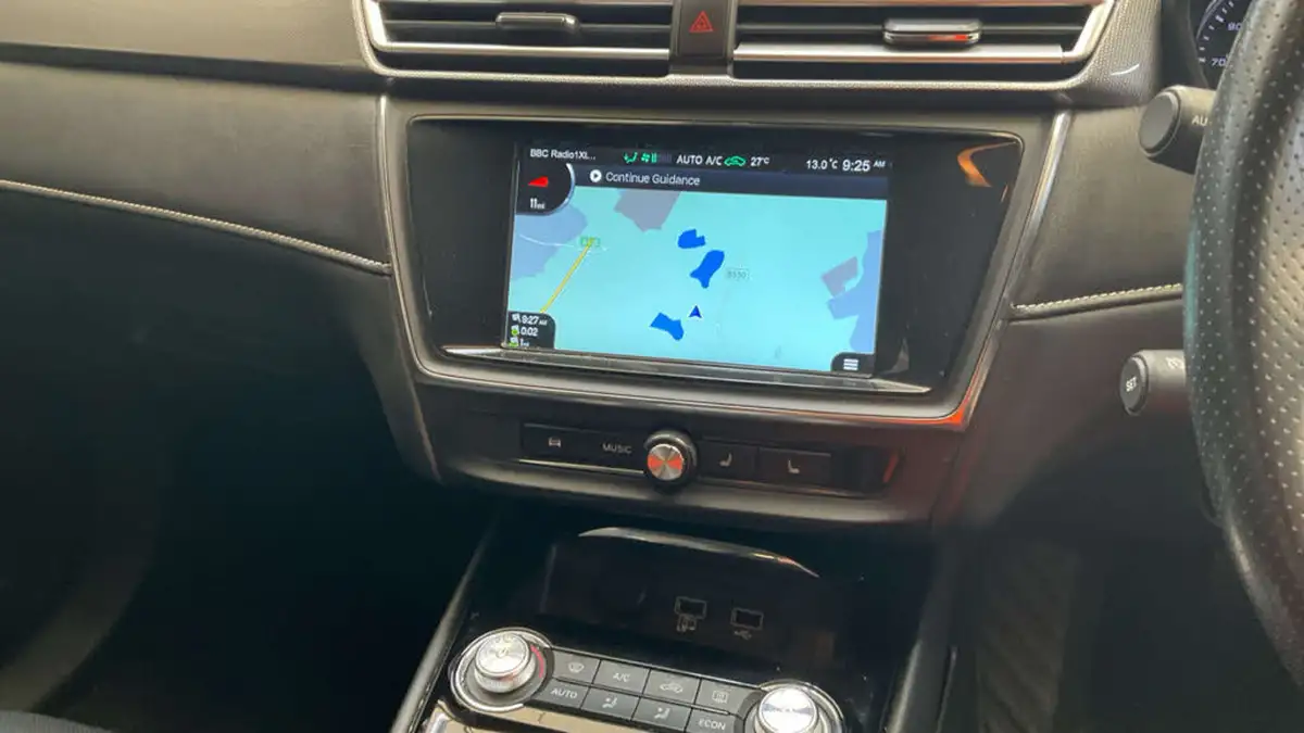2021-mg-mg5-e-exclusive-ev-big-8