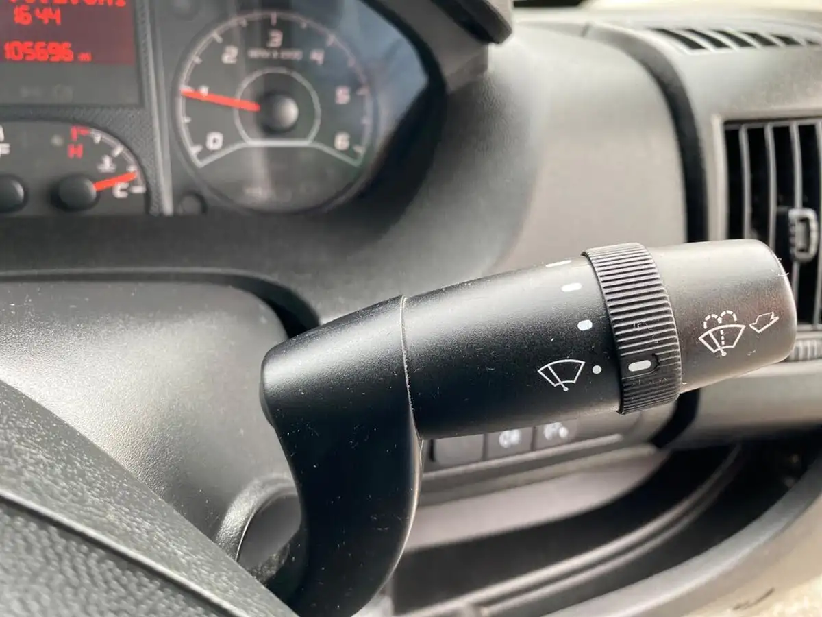 2019-peugeot-boxer-20-bluehdi-professional-335-l3-h2-big-43