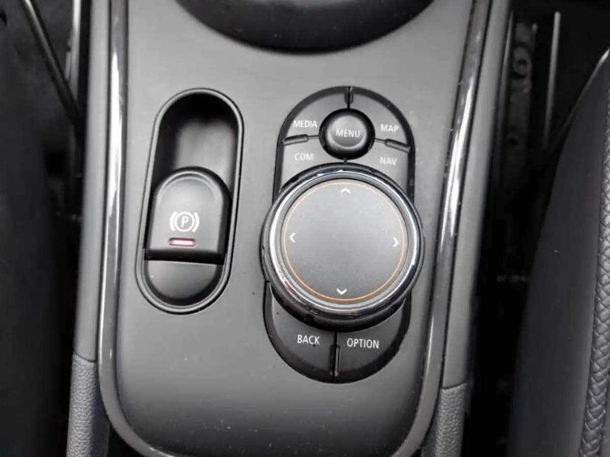 2019-mini-countryman-15-cooper-exclusive-comfort-auto-big-13