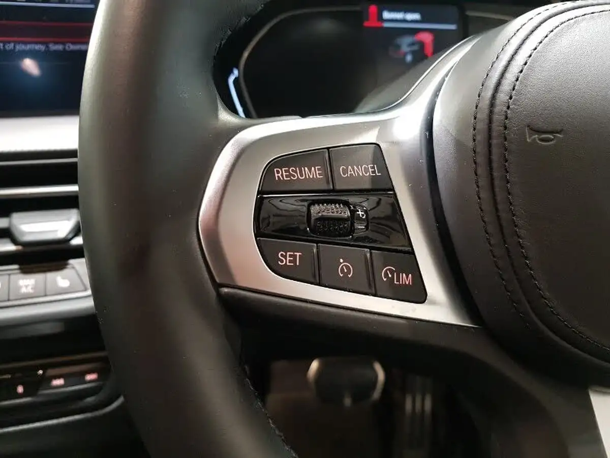 2021-bmw-1-series-15-118i-m-sport-lcp-dct-big-13
