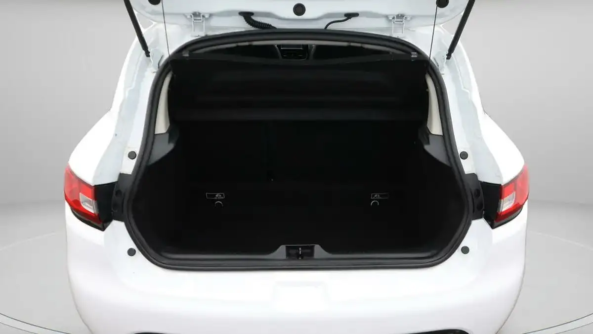2018-renault-clio-12-dynamique-nav-big-17