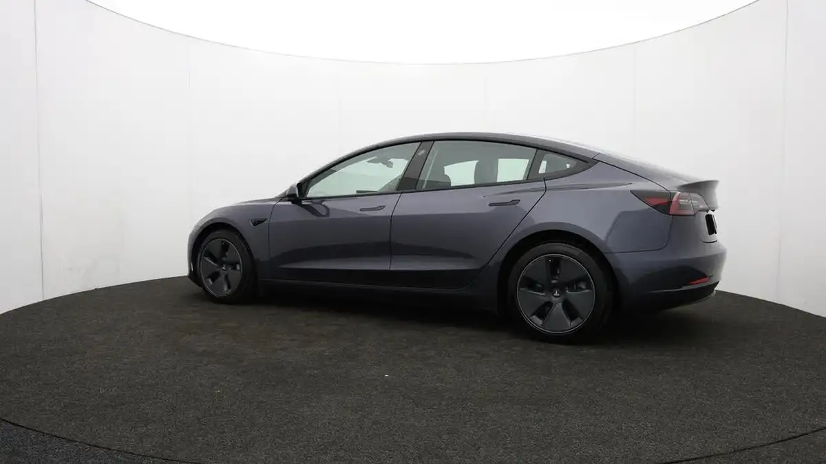 2021-tesla-model-3-e-long-range-awd-big-68