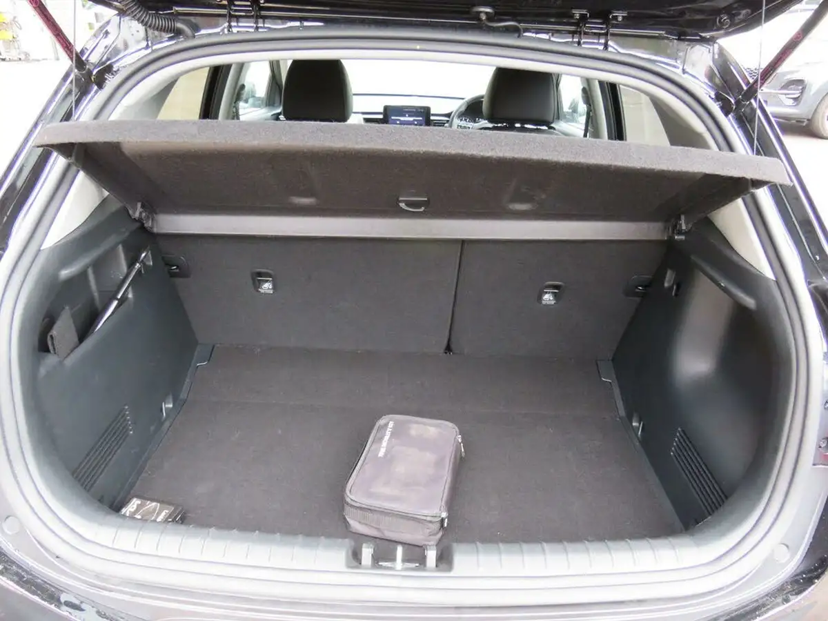 2024-kia-stonic-10-t-gdi-3-98bhp-dct-big-7