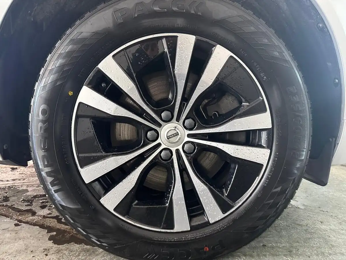 2021-volvo-xc60-20-t6-inscription-expression-340bhp-big-43