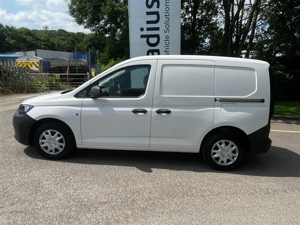 2022-volkswagen-caddy-20tdi-c20-cargo-commerce-102pseu6d-big-7