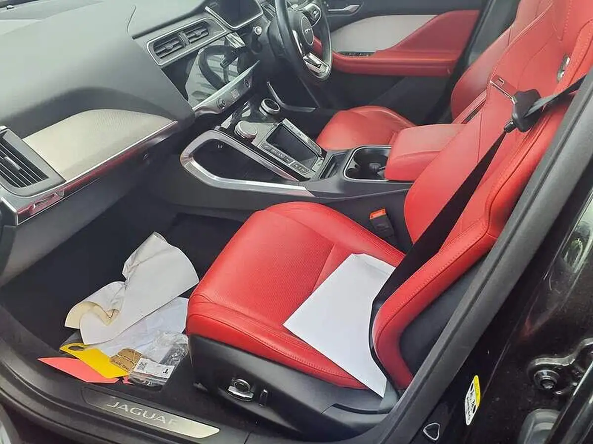 2020-jaguar-i-pace-ev400-hse-big-11