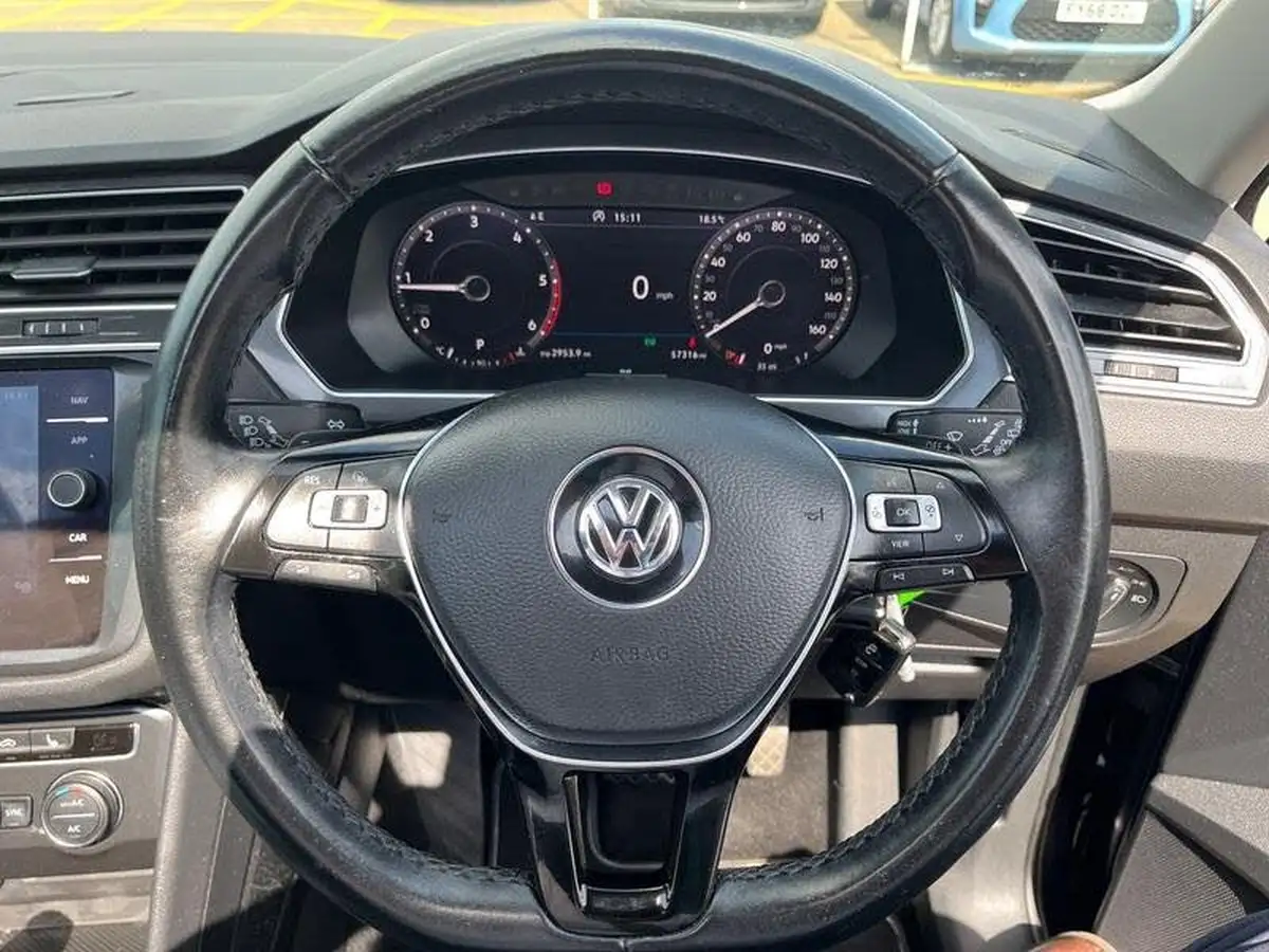 2018-volkswagen-tiguan-20tdi-sel-150ps-ss-dsg-big-12