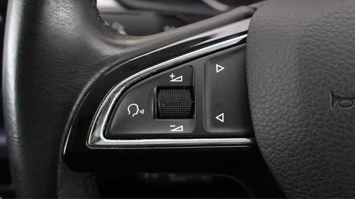 2019-skoda-superb-20tdi-se-l-executive-150ps-hatchback-big-22