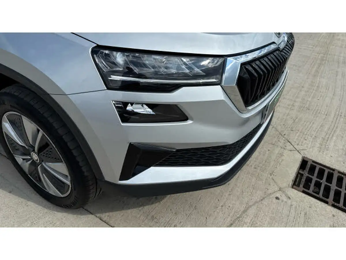 2022-skoda-karoq-10-tsi-se-drive-big-25