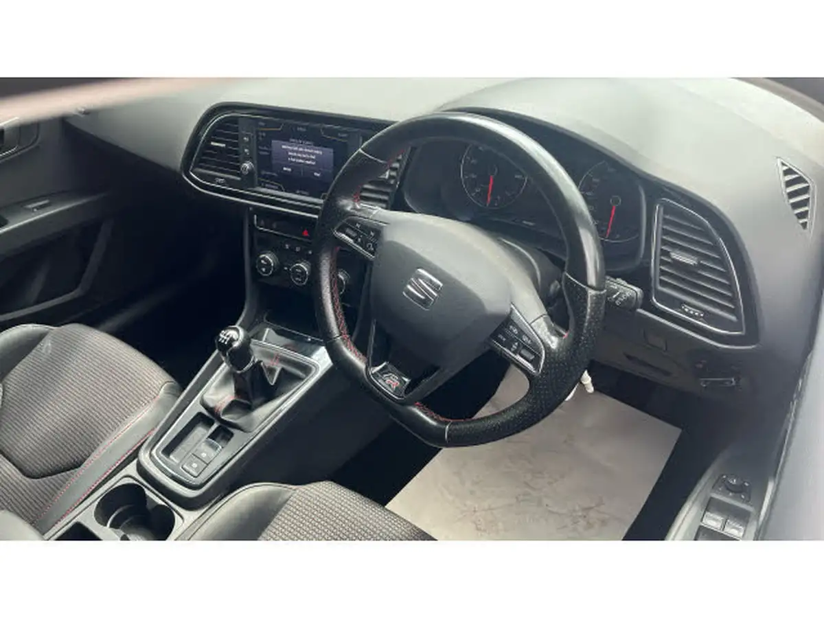 2018-seat-leon-14-tsi-fr-technology-hatchback-5d-big-10
