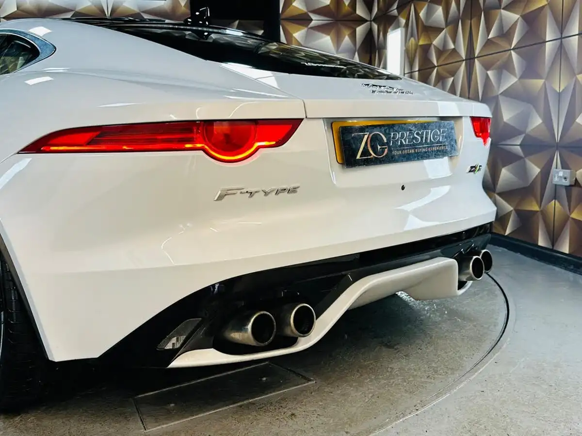 2016-jaguar-f-type-50-v8-sc-r-awd-coupe-big-40