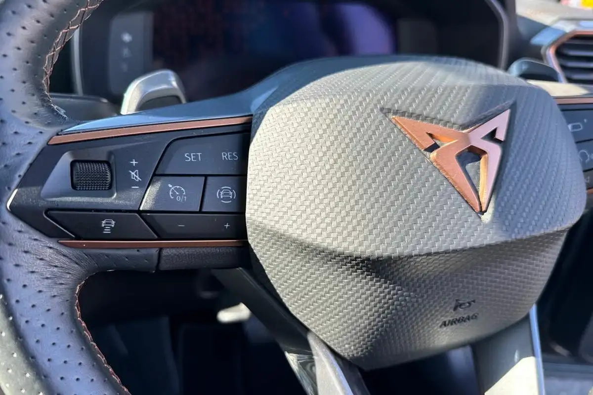 2022-cupra-formentor-15-tsi-v2-dsg-big-24