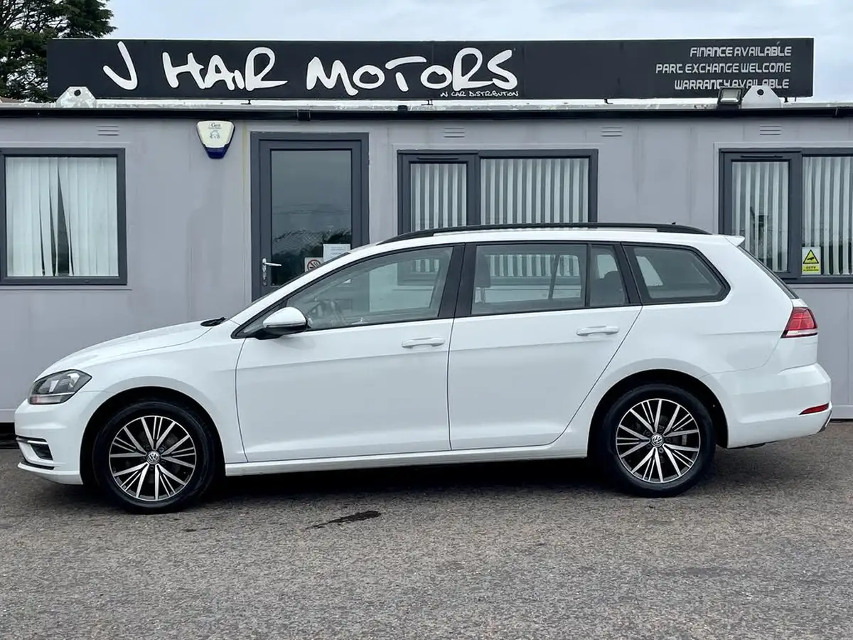 2018-volkswagen-golf-20tdi-se-nav-estate-5d-big-1
