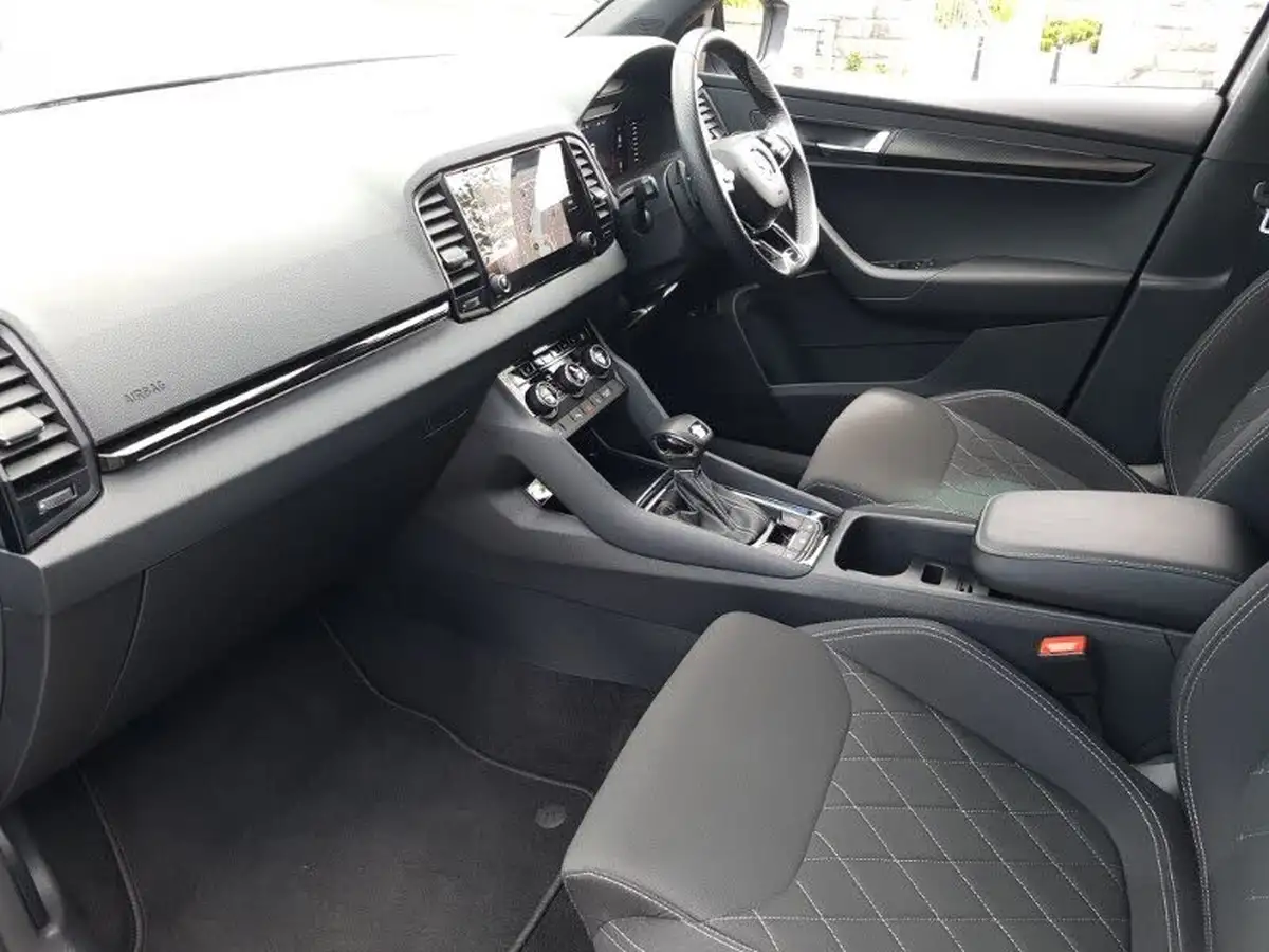 2024-skoda-karoq-20tdi-sportline-4x4-dsg-big-4