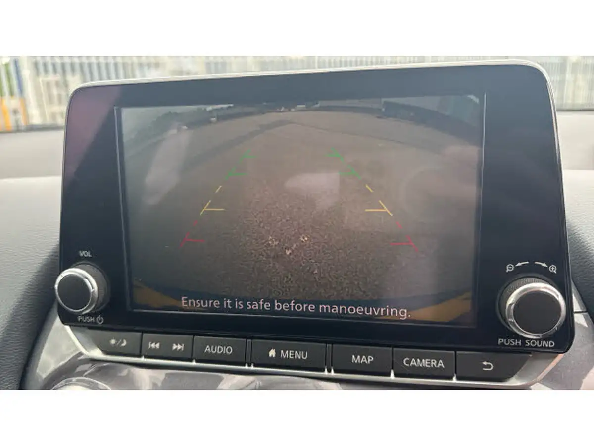 2022-nissan-juke-10-dig-t-n-connecta-dct-big-30