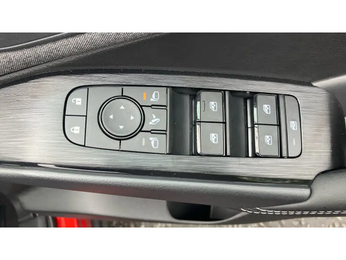 2024-nissan-qashqai-13-dig-t-acenta-premium-158ps-mild-hybrid-big-26