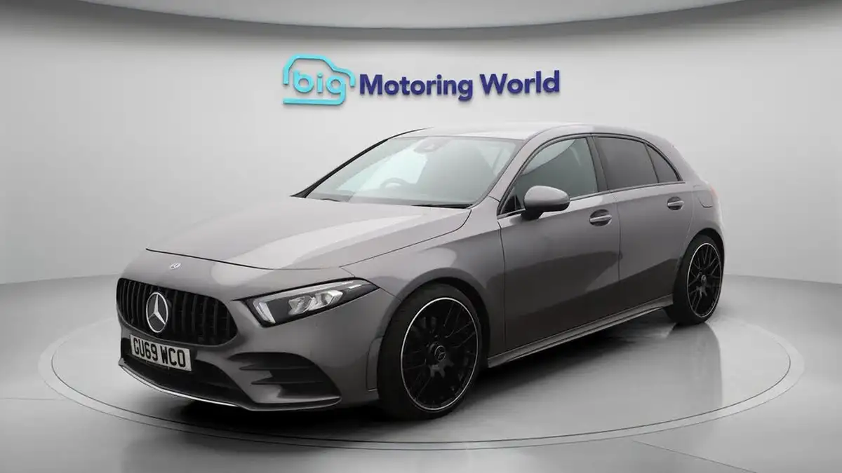 2019-mercedes-benz-a-class-20-a220-amg-line-hatchback-5d-big-3