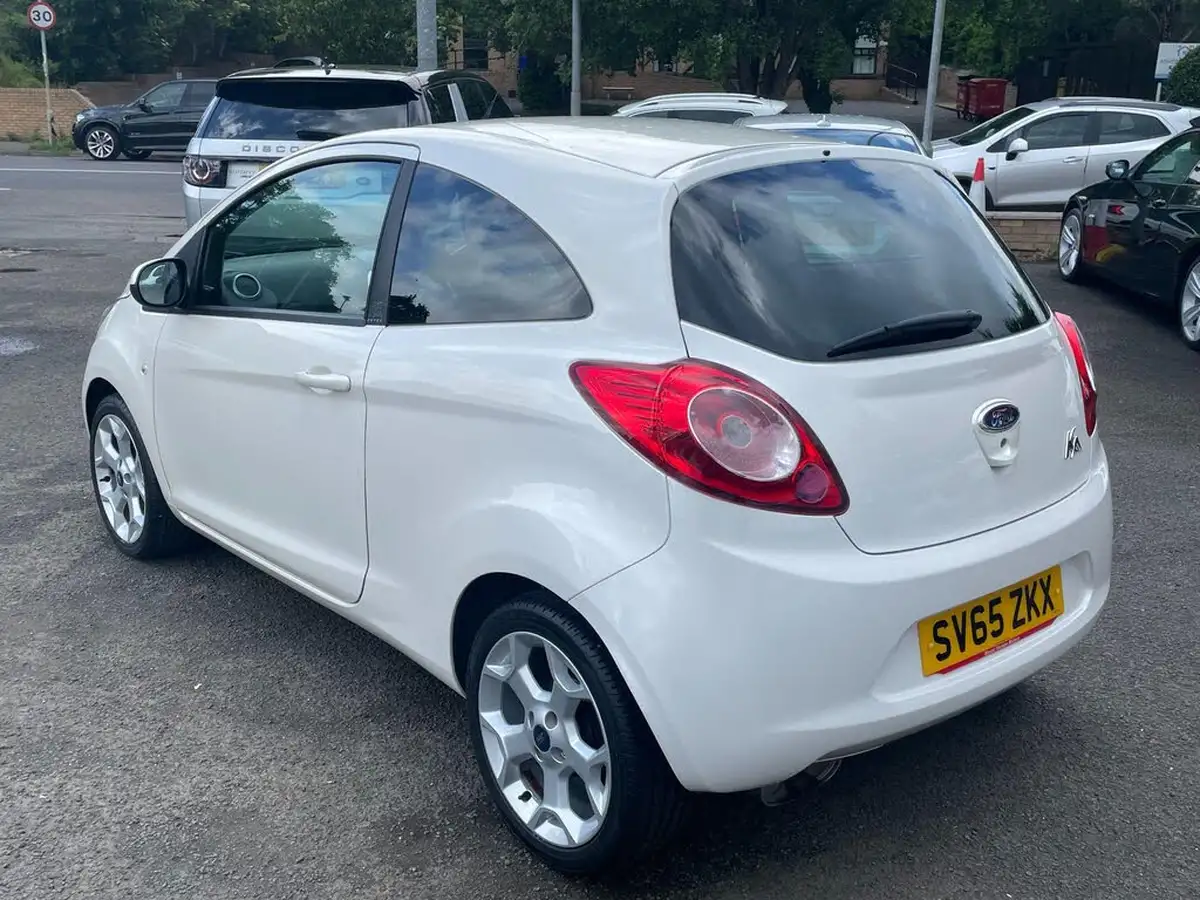 2015-ford-ka-12-zetec-ss-big-7