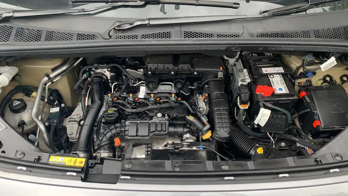 2024-citroen-berlingo-15-bluehdi-1000-driver-edition-100pseu6d-big-17