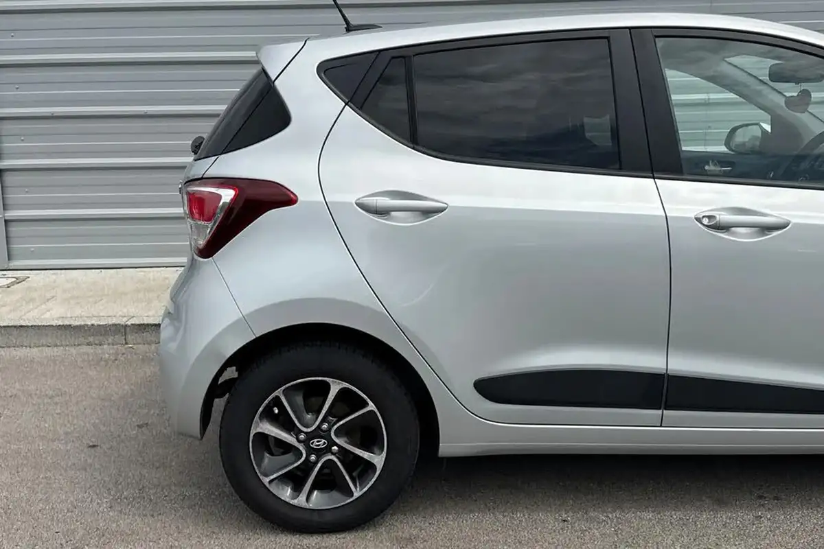 2018-hyundai-i10-10-premium-66ps-big-24