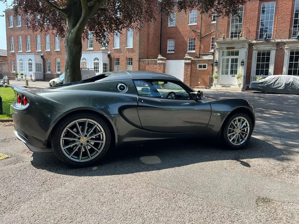 2013-lotus-elise-16-big-6