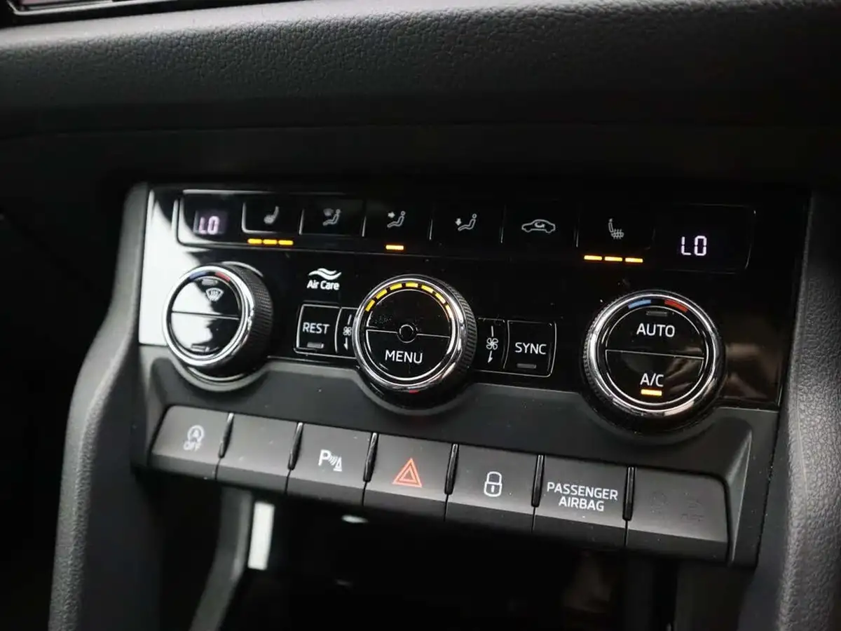 2021-skoda-kodiaq-15-tsi-sportline-big-29