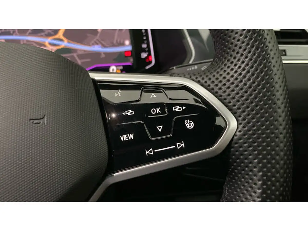 2023-volkswagen-tiguan-15-tsi-r-line-edition-big-17