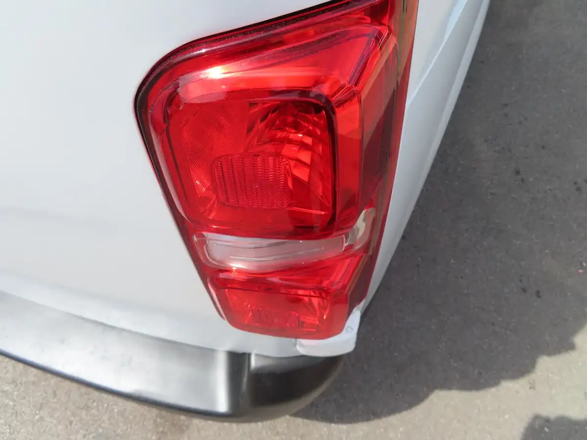 2018-citroen-dispatch-20bluehdi-enterprise-m-1400-crewcab-big-17
