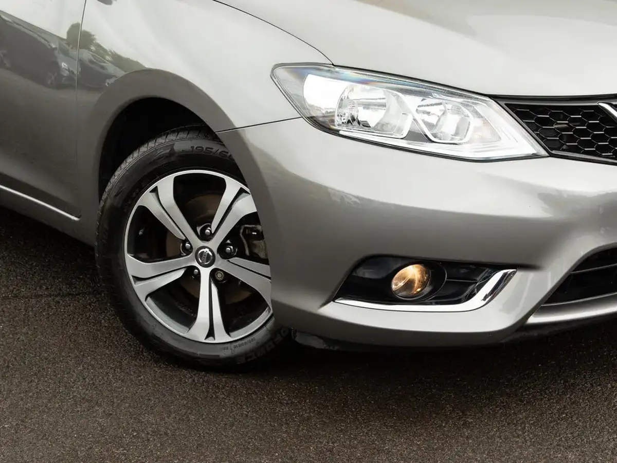 2018-nissan-pulsar-12-dig-t-acenta-big-10