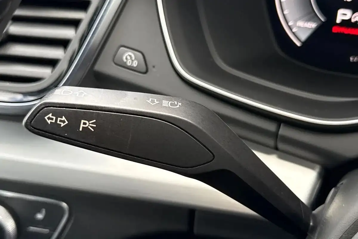 2021-audi-q5-20-40-tdi-s-line-station-wagon-big-30