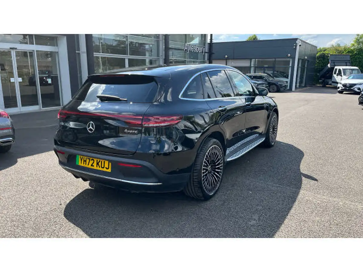 2022-mercedes-benz-eqc-e-eqc-400-amg-line-premium-big-37