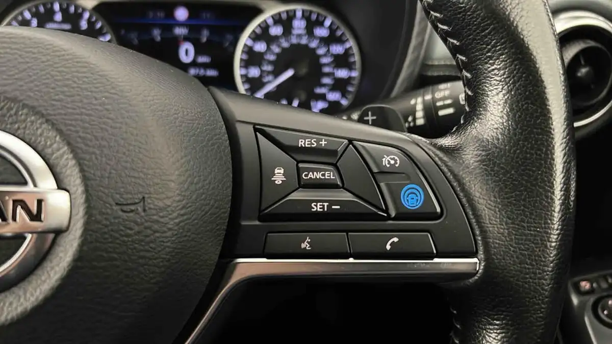 2020-nissan-juke-10-dig-t-tekna-117ps-dct-big-23