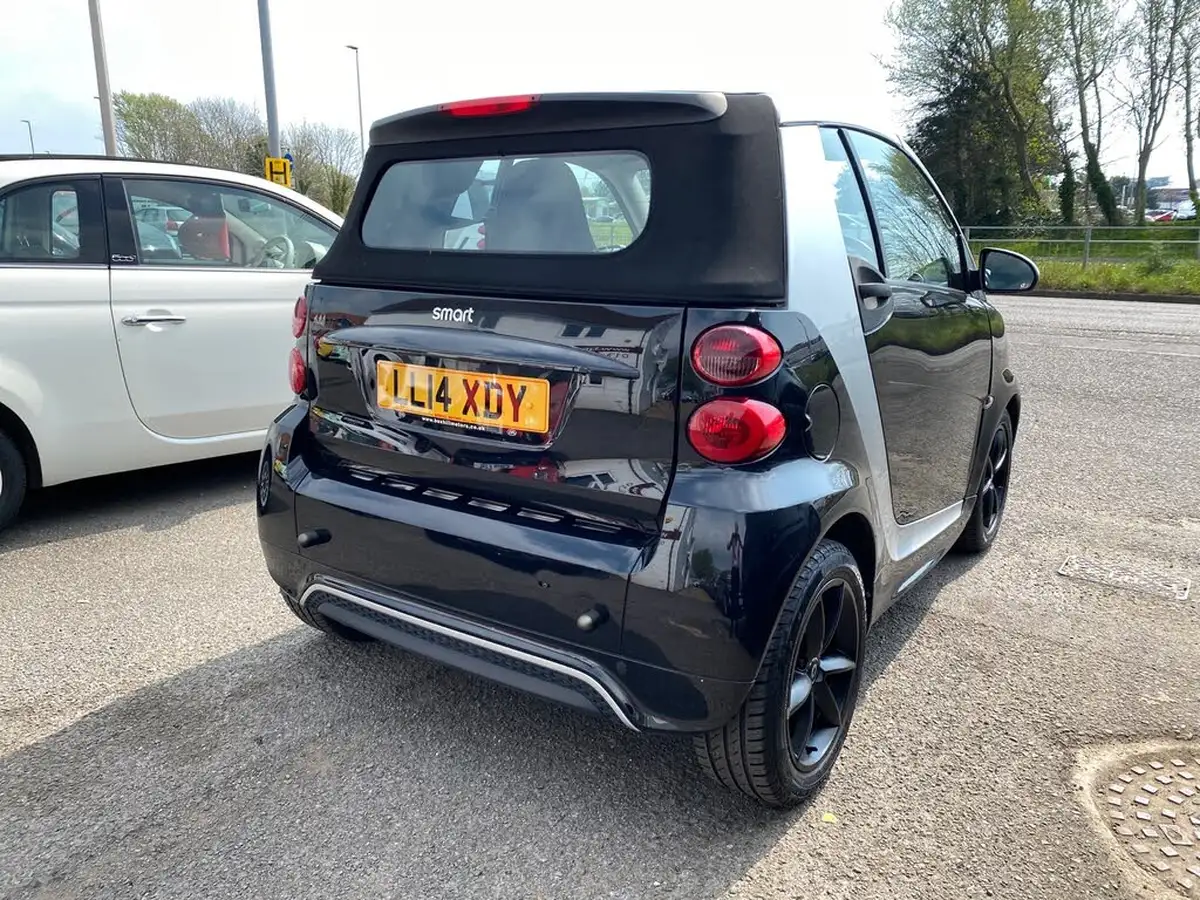 2014-smart-fortwo-10-grandstyle-83bhp-cabriolet-big-4
